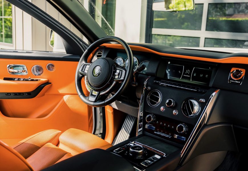 Rolls-Royce Cullinan rental Los Angeles