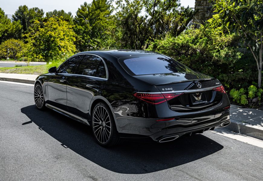 Mercedes-Benz S580 rental in Los Angeles