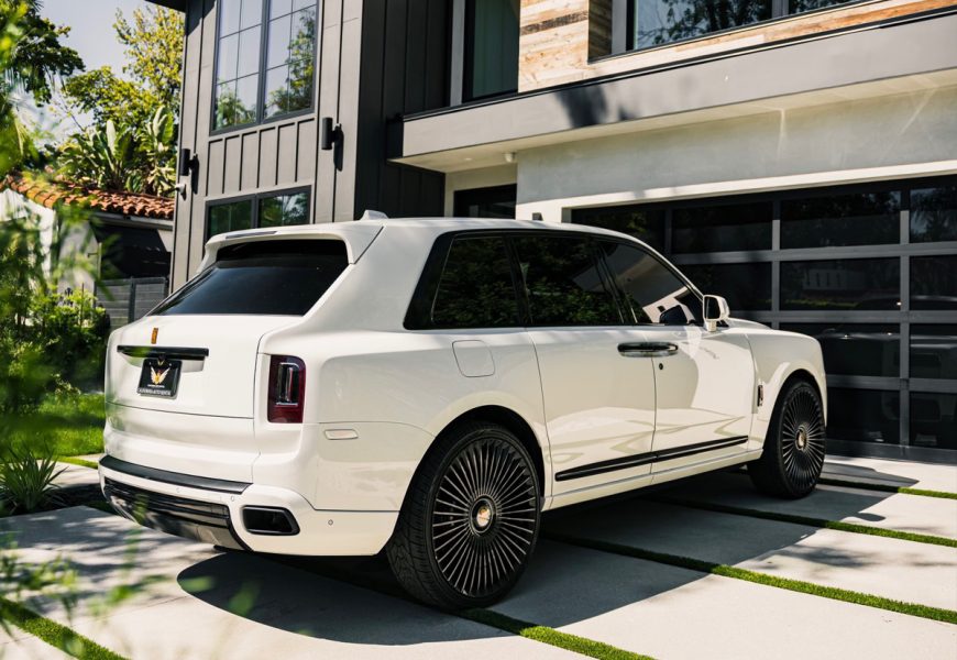 Rolls-Royce Cullinan rental Los Angeles
