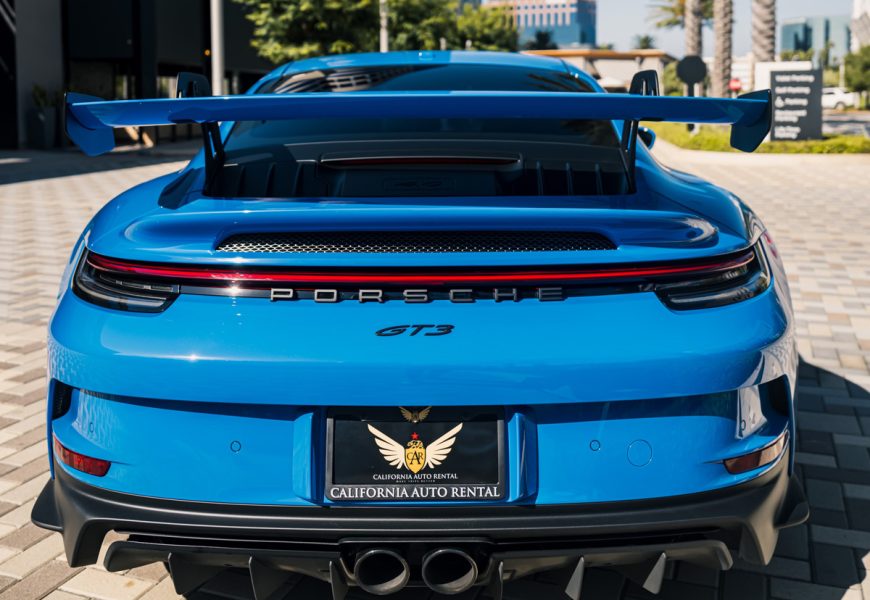 Porsche 992 GT3 for rental in Los Angeles