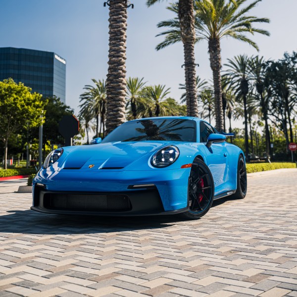 Rent a Porsche 992 GT3 in Los Angeles
