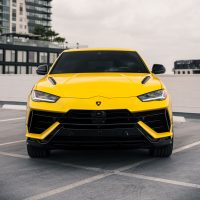 Lamborghini Urus rental in Los Angeles