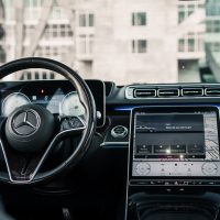 Mercedes-Maybach S 580 rental Los Angeles